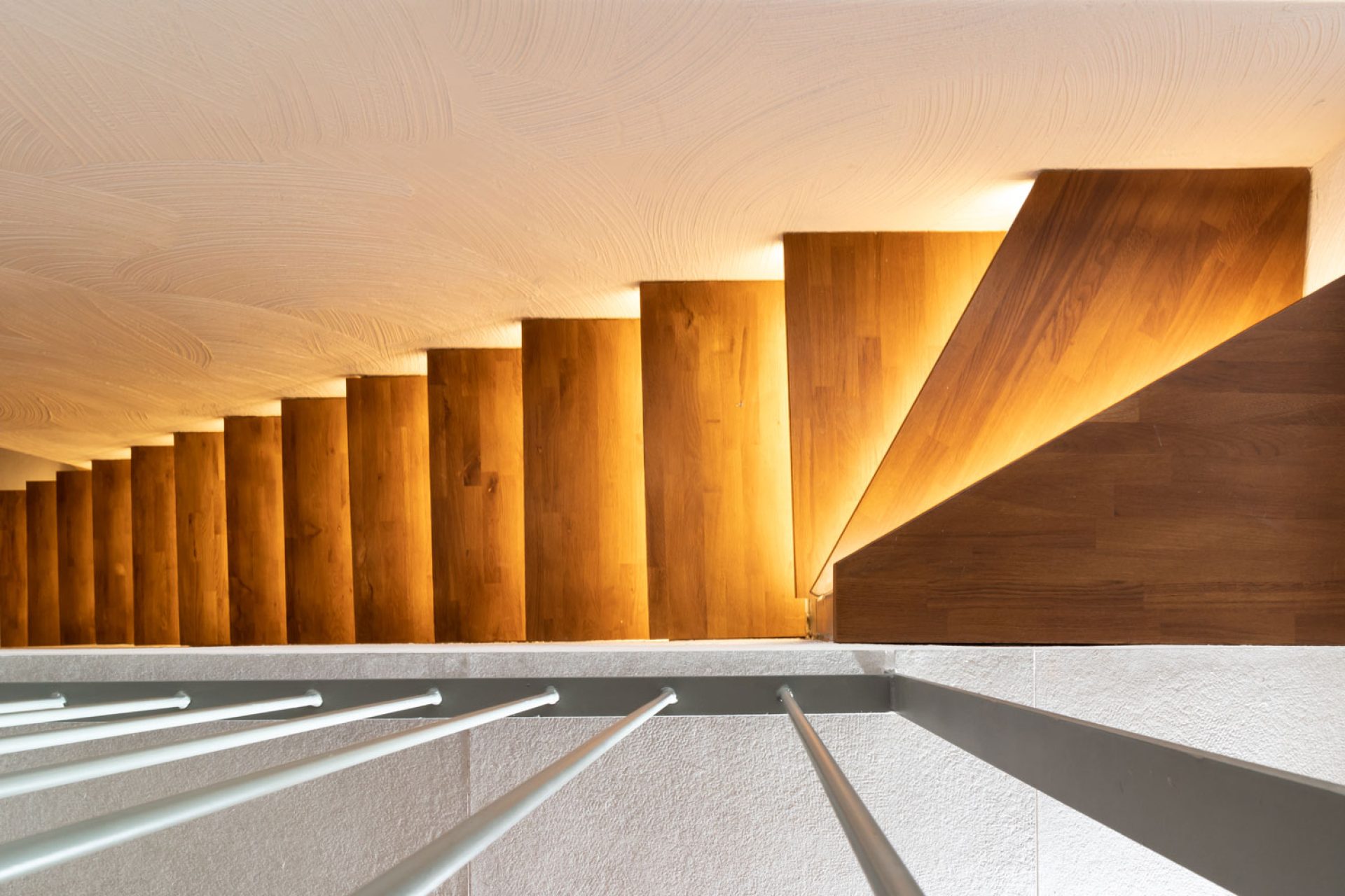 Escalera dúplex de la Casa 95